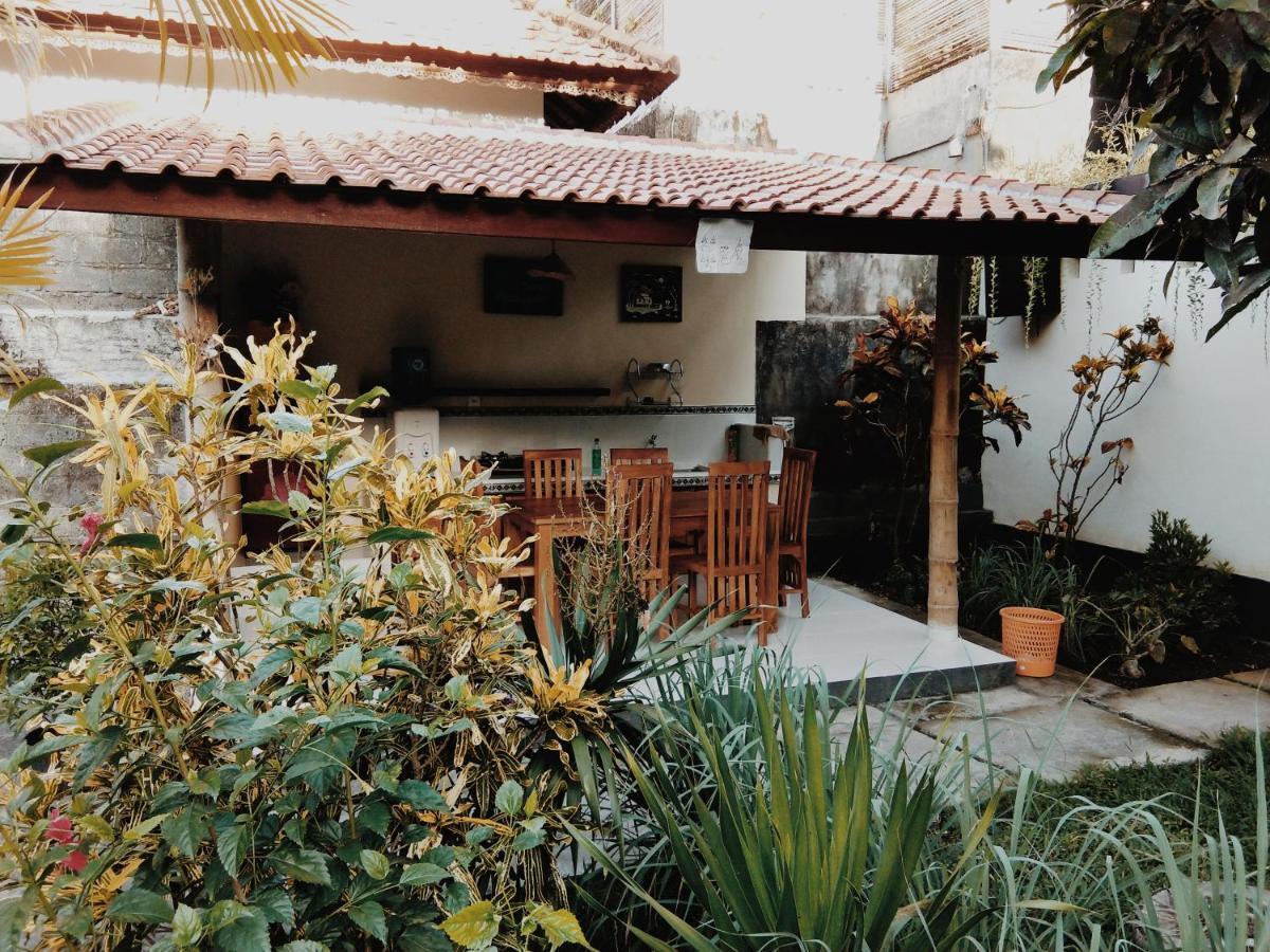 Honey Home Stay Canggu Zewnętrze zdjęcie